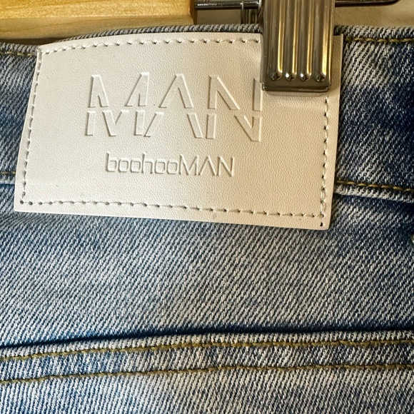 MAN Button Fly Distressed Ripped Fringe Men’s Denim Jeans Casual Summer Size 34 - Picture 5 of 9